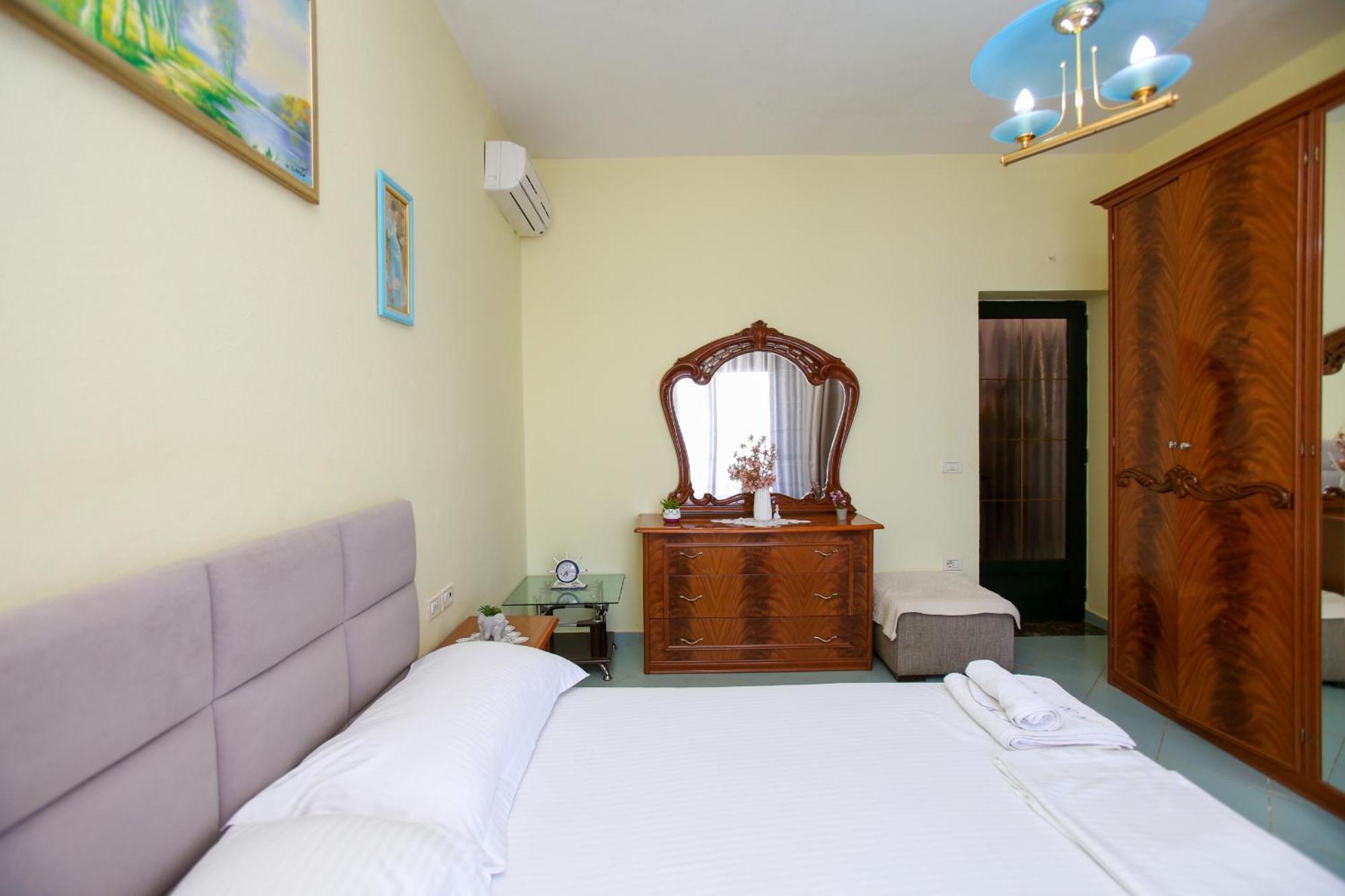 Villa Meminaj Влёра Экстерьер фото